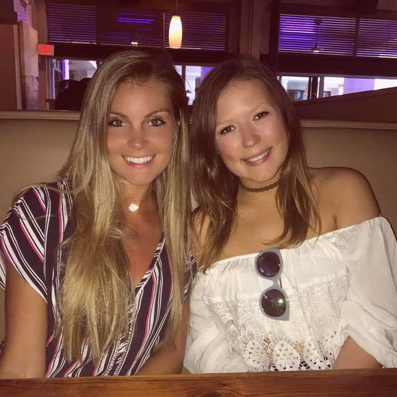 Meet your Posher, Sierra - Picture 1 of 1